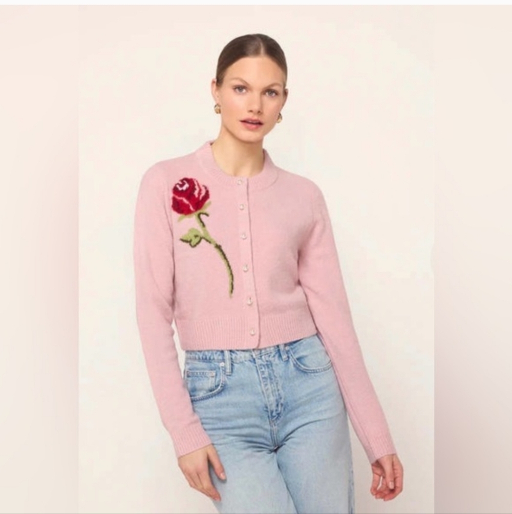 HOUSE OF HARLOW | Women's Pink Ginnie Rose Wool Blend Pearl Button Up Cardigan